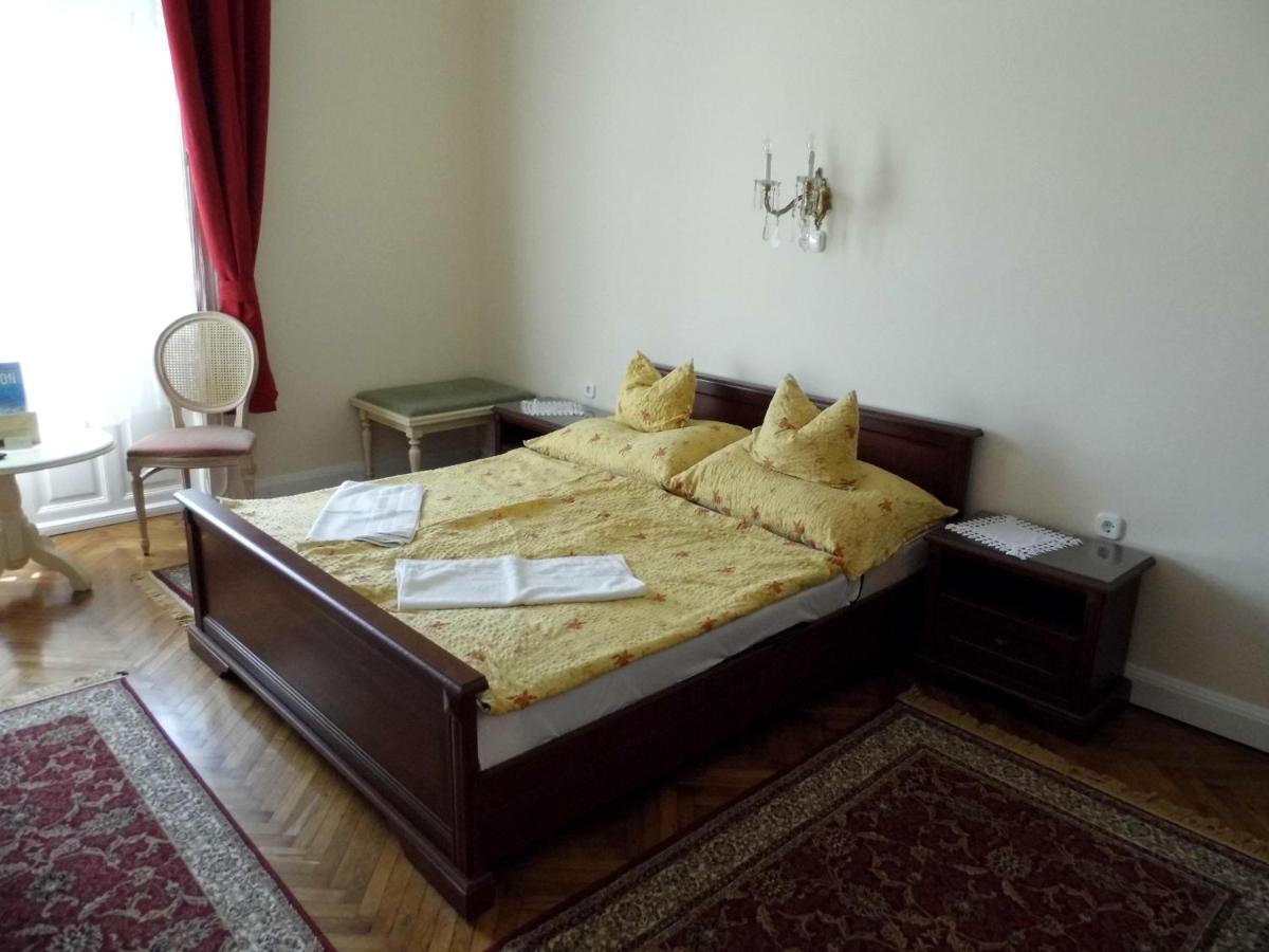 Anna Villa Keszthely Luaran gambar