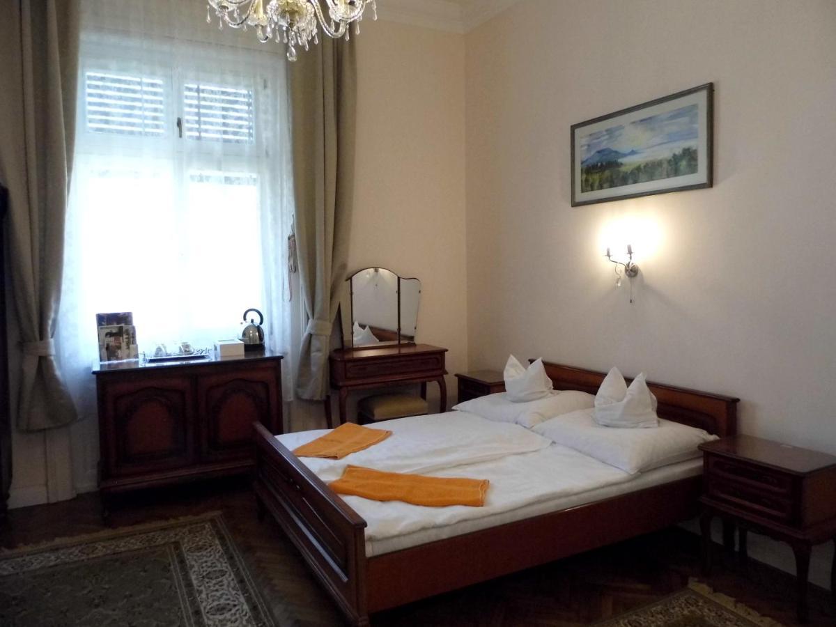 Anna Villa Keszthely Luaran gambar