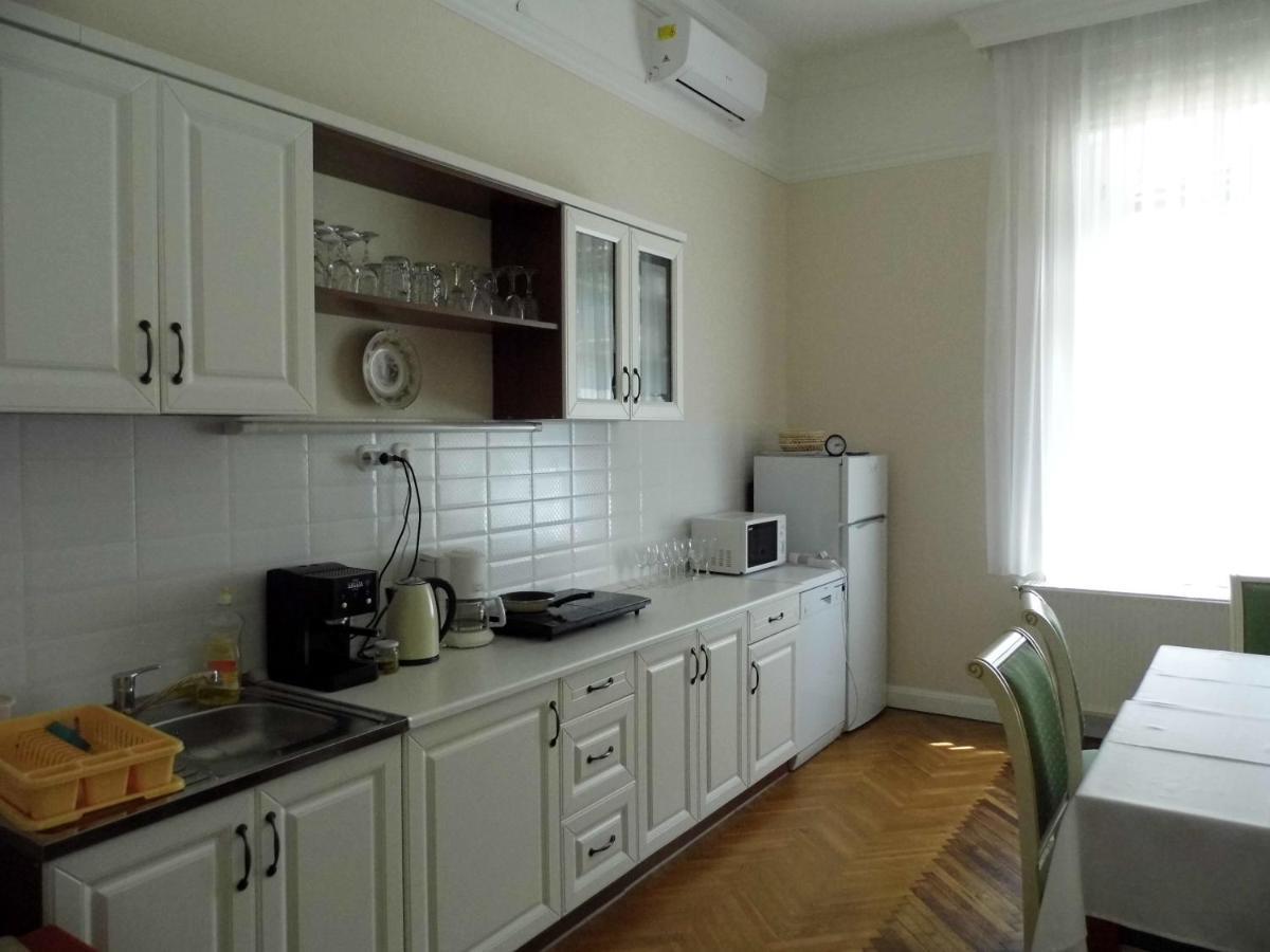 Anna Villa Keszthely Luaran gambar