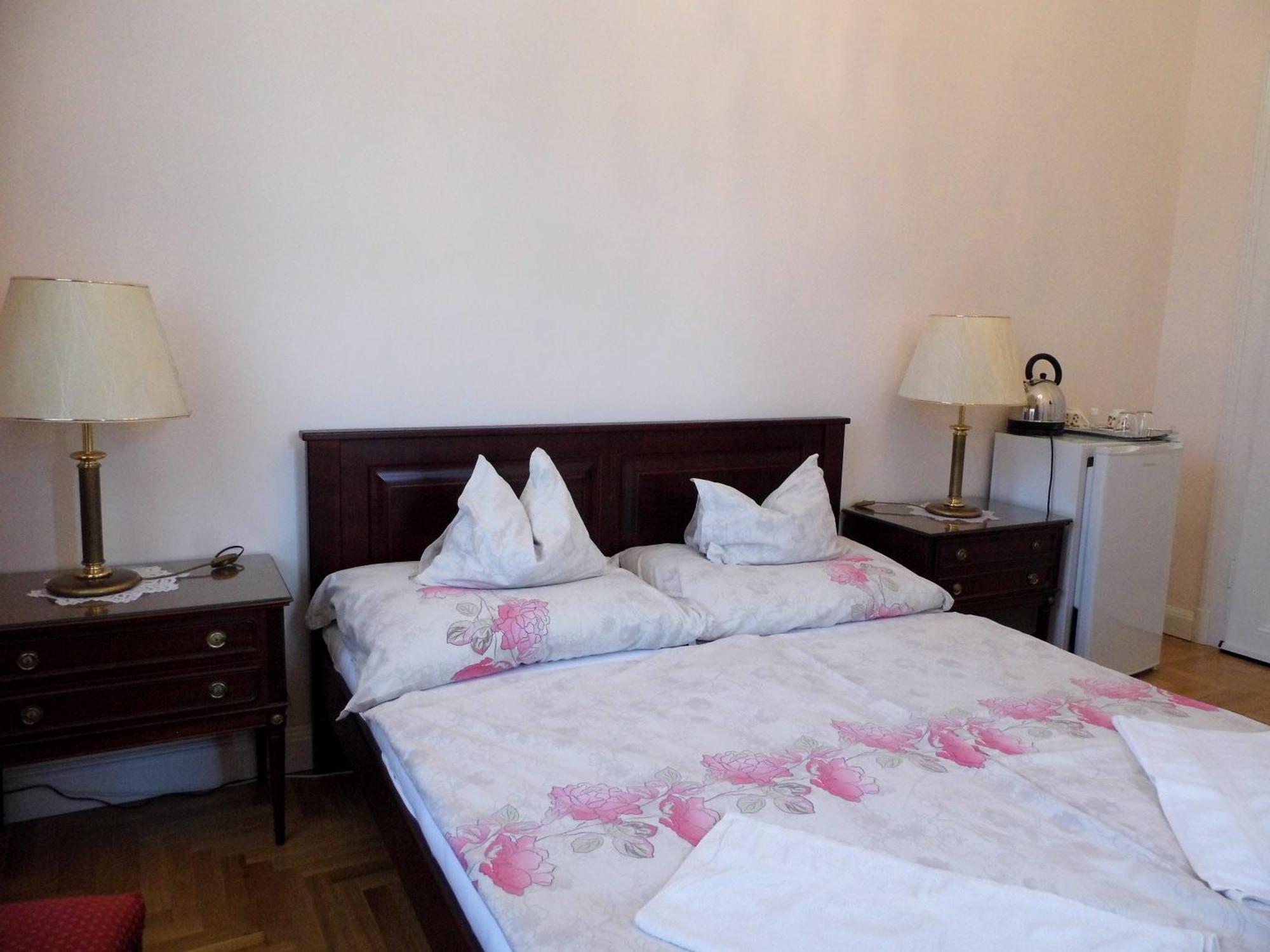 Anna Villa Keszthely Luaran gambar