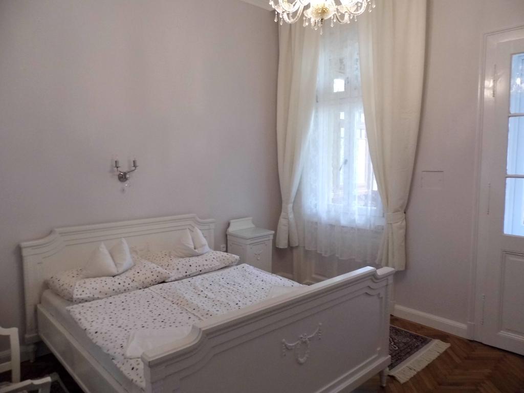Anna Villa Keszthely Luaran gambar